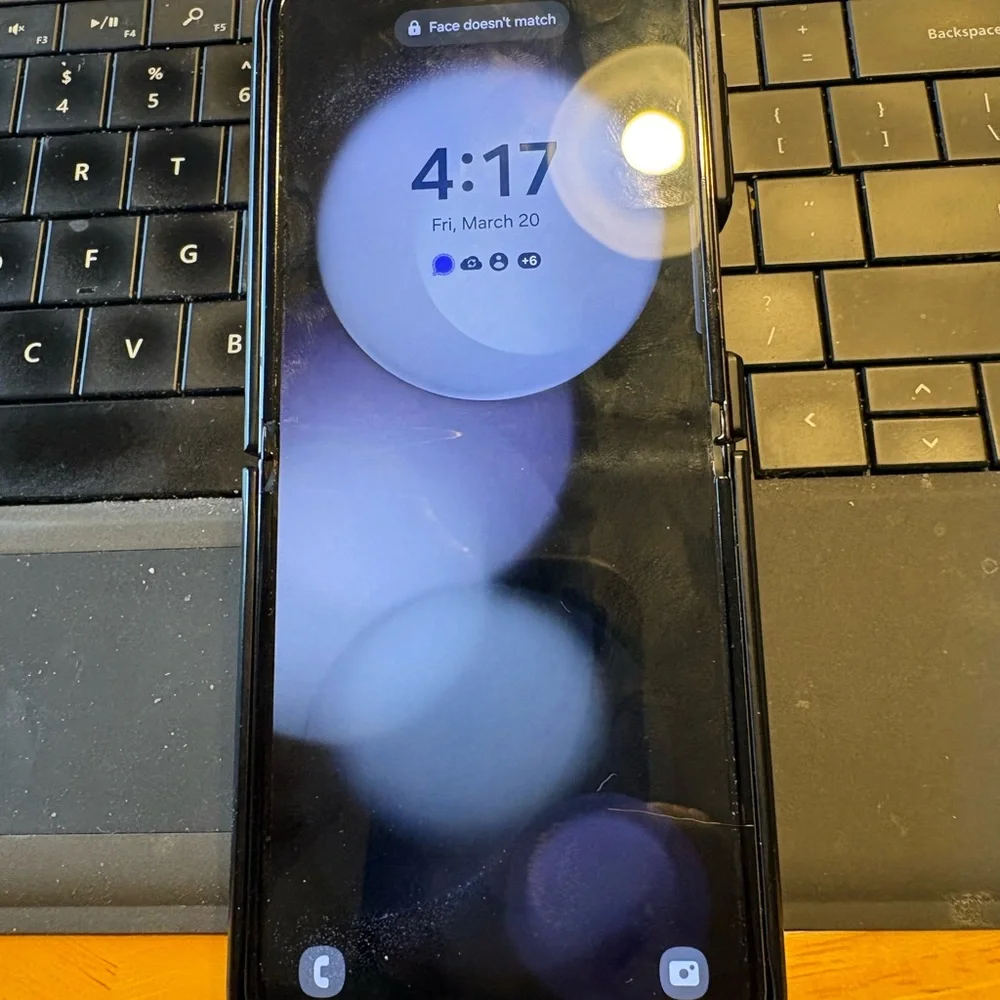 Samsung Z 5 with Dual Camera Window - Black